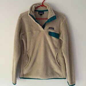 Patagonia womens beige tan fleece snap-T quarter button up sweater with pockets